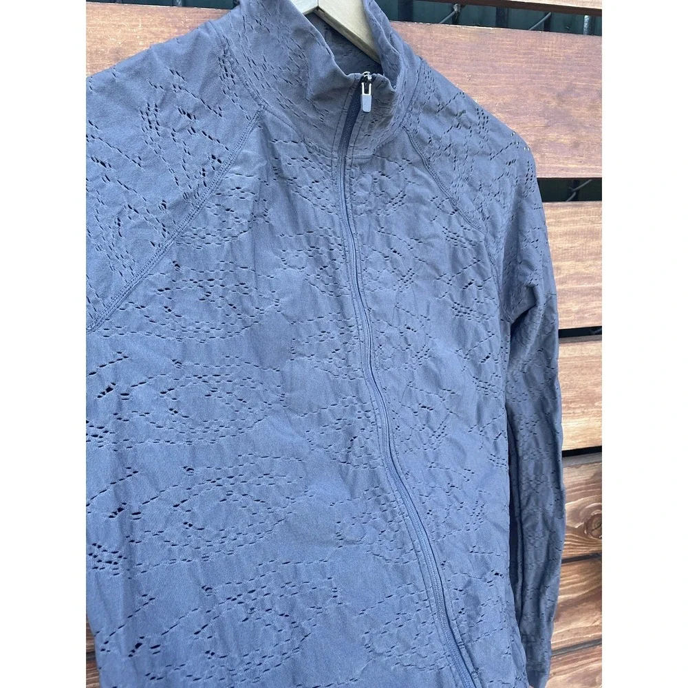 Fabletics Womens Gray Lace‎ Fitted Jacket *Size Large